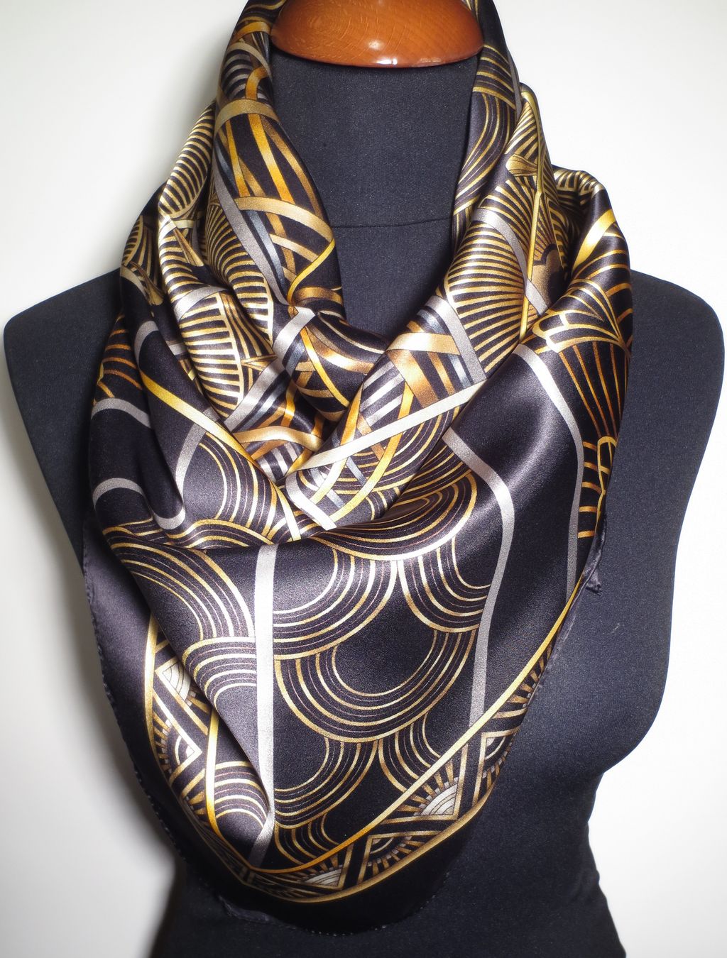 Pure silk square scarf 47078 - Azalea Bellagio - Silk of Como