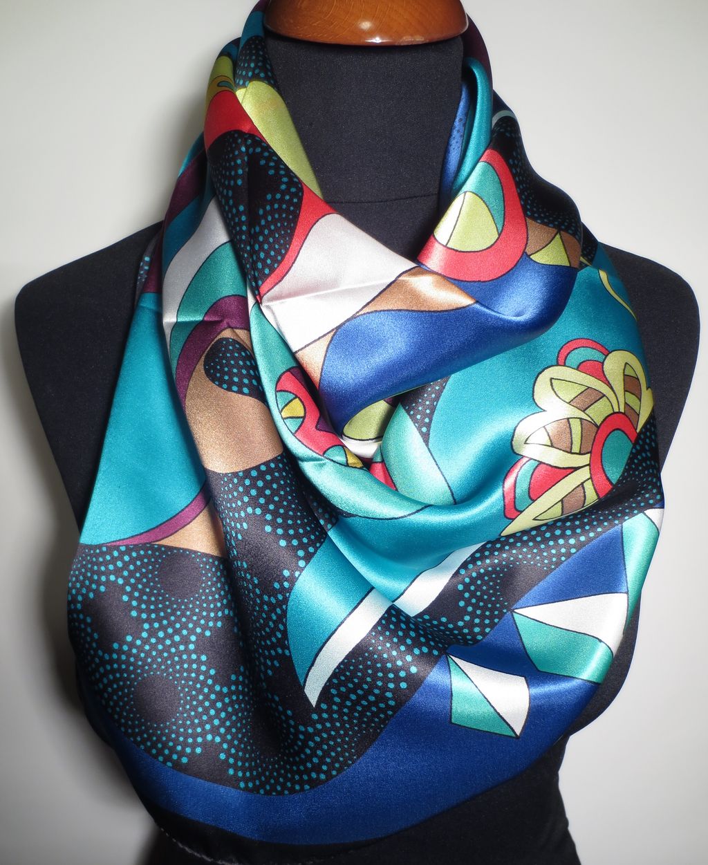 Pure silk square scarf 46892 - Azalea Bellagio - Silk of Como
