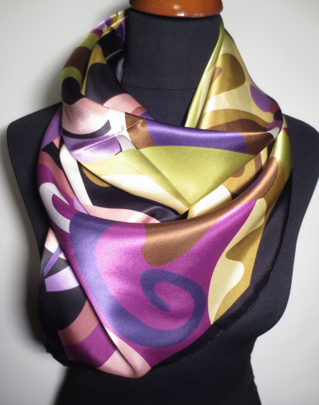 Pure silk square scarf 46953 - Azalea Bellagio - Silk of Como