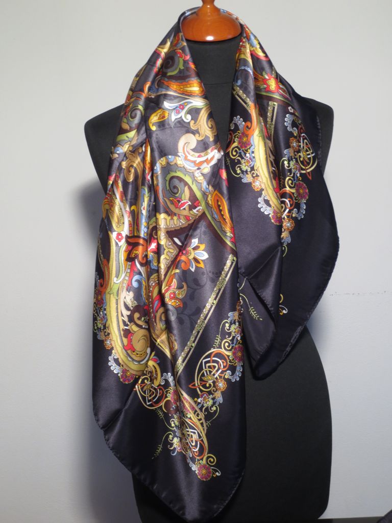 Pure silk square scarf 46501 - Azalea Bellagio - Silk of Como